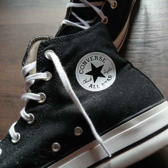 Converse Black and White High-Top Sneakers - Picture 1 of 2